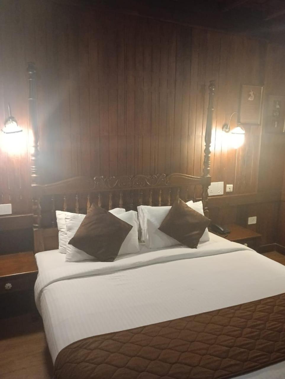 Sea Lagoon Health Resort Kochi Luaran gambar